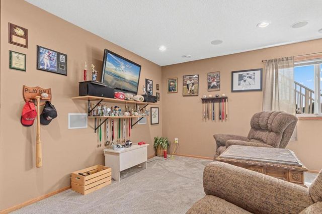 8649 Independence Drive, Chisago City, MN 55013