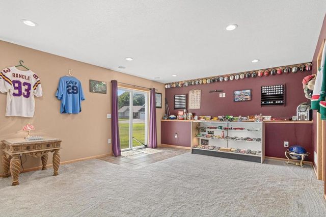 8649 Independence Drive, Chisago City, MN 55013