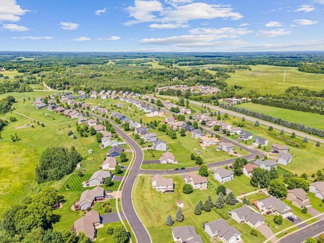 8649 Independence Drive, Chisago City, MN 55013