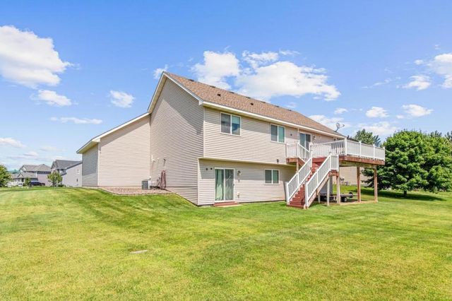8649 Independence Drive, Chisago City, MN 55013