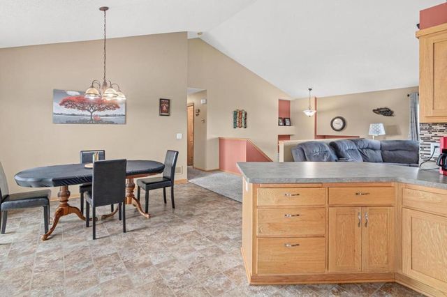 8649 Independence Drive, Chisago City, MN 55013