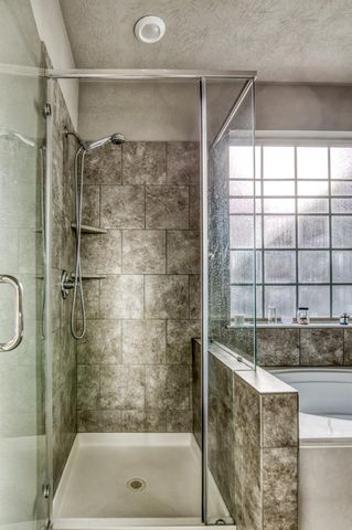 1827 Basin Trail, Brenham, TX 77833