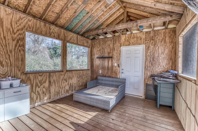 1827 Basin Trail, Brenham, TX 77833