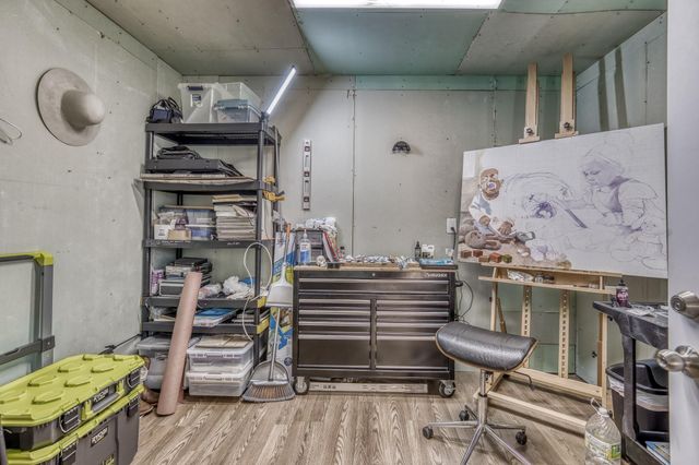 1827 Basin Trail, Brenham, TX 77833