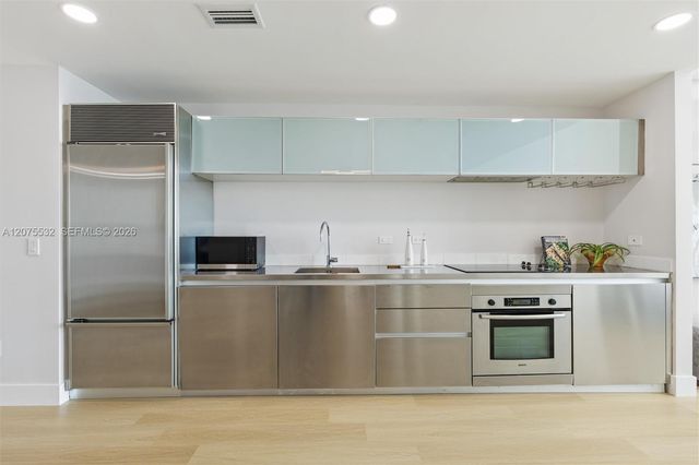 1040 Biscayne Boulevard 3403, Miami, FL 33132