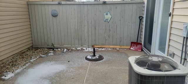 2912 Cambridge Way 2912, Highland, IN 46322