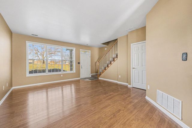 2912 Cambridge Way 2912, Highland, IN 46322