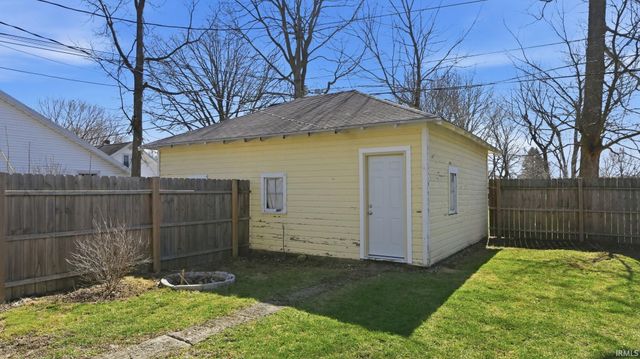 1333 Gardendale Avenue, Huntington, IN 46750