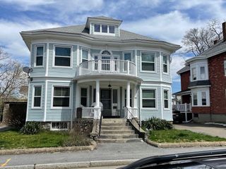 118 Ash, Waltham, MA 02453