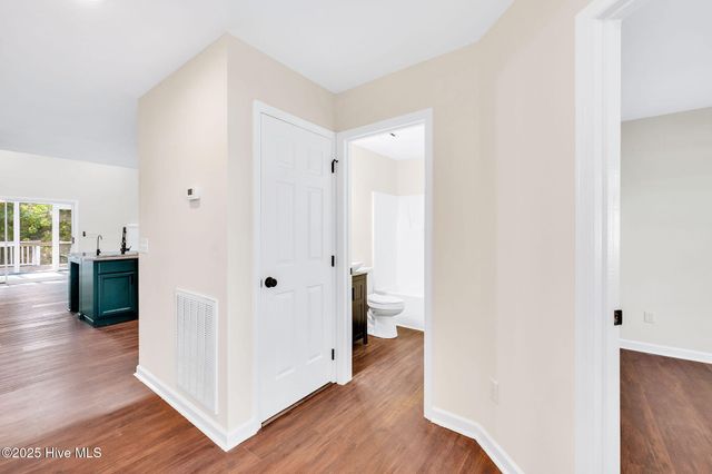 562 Anchor Way, Kure Beach, NC 28449