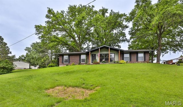 1121 King Carey Drive, St Louis, MO 63146