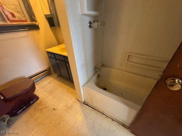 1784 Columbiana Road, New Springfield, OH 44443