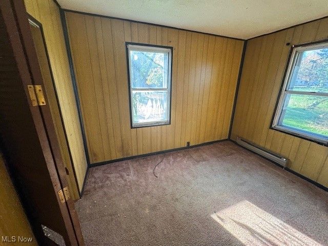 1784 Columbiana Road, New Springfield, OH 44443