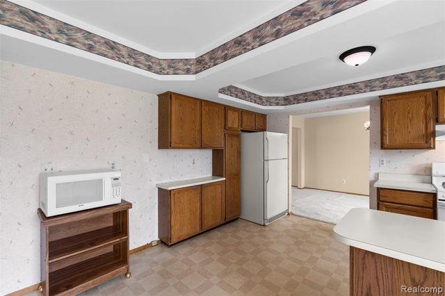 4210 Wingate Drive, Sterling Heights, MI 48310
