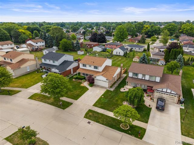 4210 Wingate Drive, Sterling Heights, MI 48310