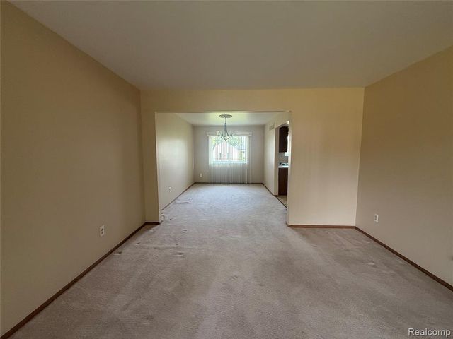 4210 Wingate Drive, Sterling Heights, MI 48310