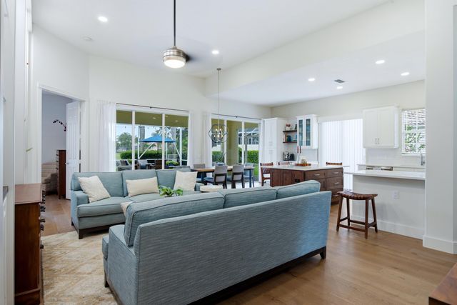 1321 Saint Lawrence Drive, Palm Beach Gardens, FL 33410