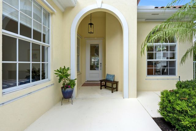 1321 Saint Lawrence Drive, Palm Beach Gardens, FL 33410