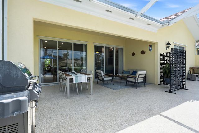 1321 Saint Lawrence Drive, Palm Beach Gardens, FL 33410