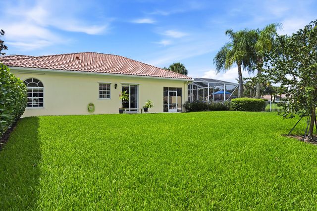 1321 Saint Lawrence Drive, Palm Beach Gardens, FL 33410