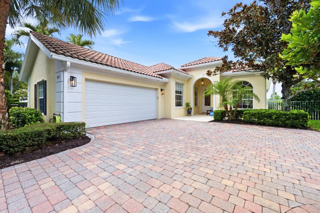 1321 Saint Lawrence Drive, Palm Beach Gardens, FL 33410