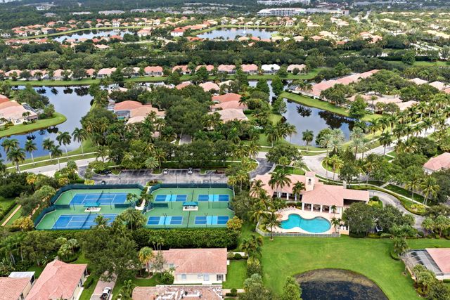 1321 Saint Lawrence Drive, Palm Beach Gardens, FL 33410