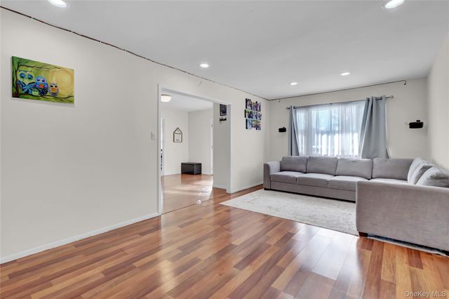 47 Bellwood Avenue, South Setauket, NY 11720