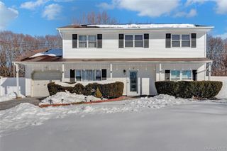 47 Bellwood Avenue, South Setauket, NY 11720