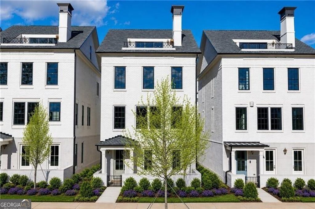 245 Mayfair Court, Alpharetta, GA 30009