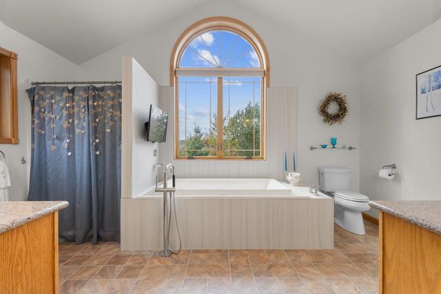 7207 FAIRVIEW ROAD, Denmark, WI 54208