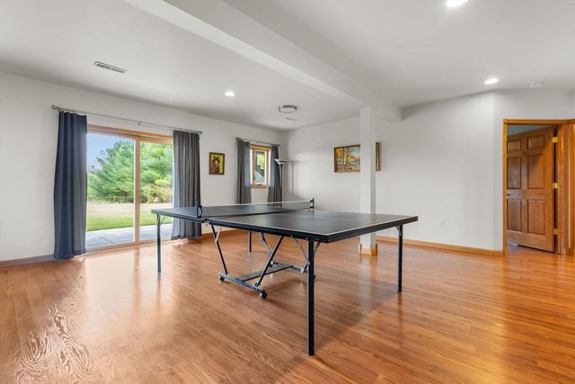 7207 FAIRVIEW ROAD, Denmark, WI 54208
