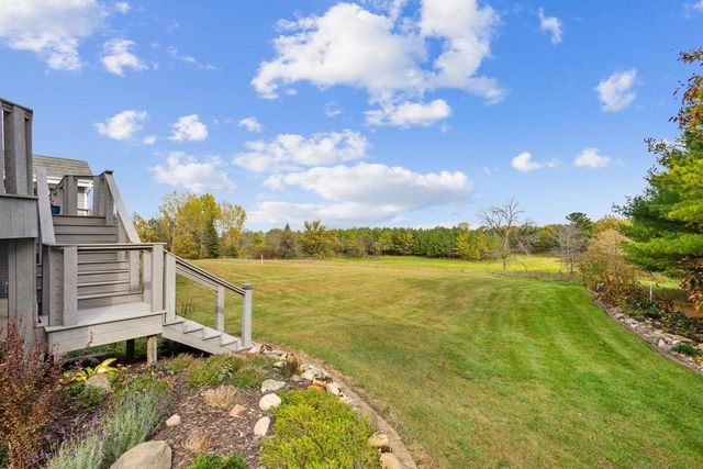 7207 FAIRVIEW ROAD, Denmark, WI 54208