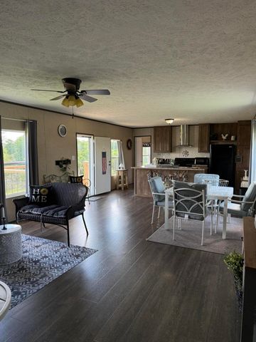 8680 Highway 196, Nancy, KY 42544
