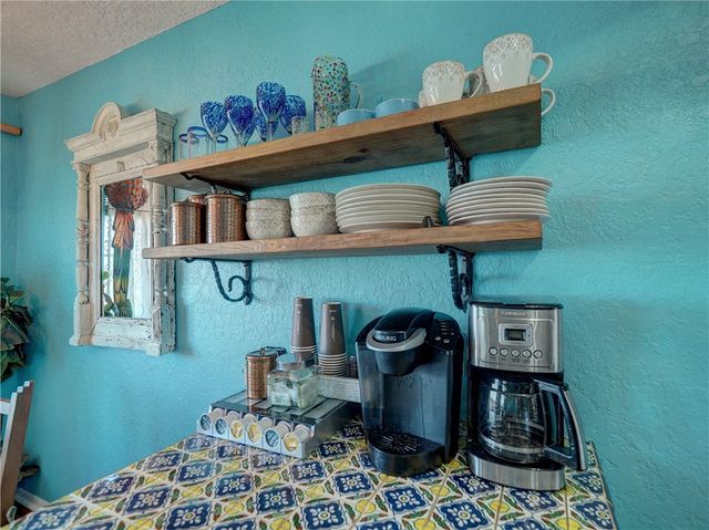 15209 Leeward Dr 6, Corpus Christi, TX 78418