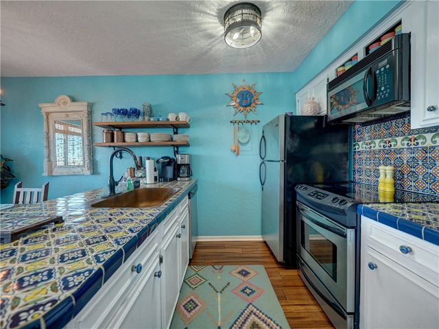 15209 Leeward Dr 6, Corpus Christi, TX 78418