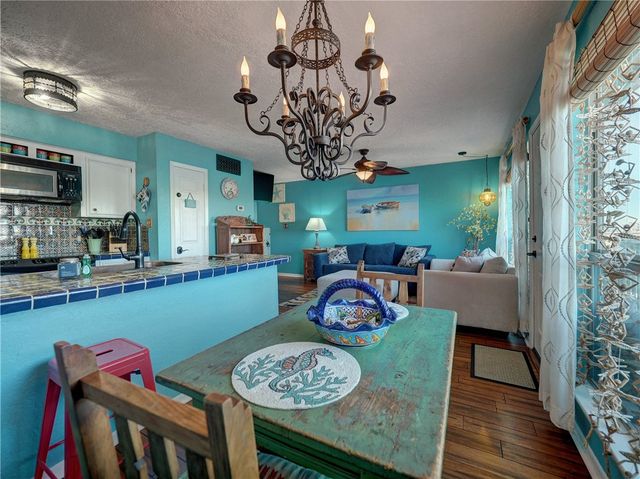 15209 Leeward Dr 6, Corpus Christi, TX 78418