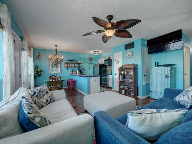 15209 Leeward Dr 6, Corpus Christi, TX 78418