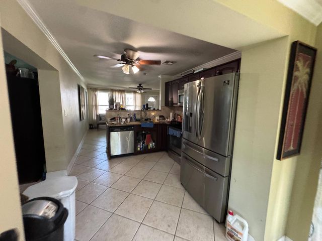 1450 NE 32ND Street, Pompano Beach, FL 33064