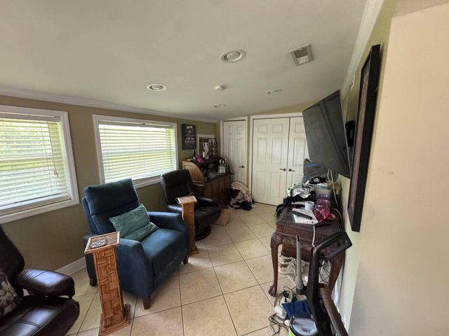 1450 NE 32ND Street, Pompano Beach, FL 33064