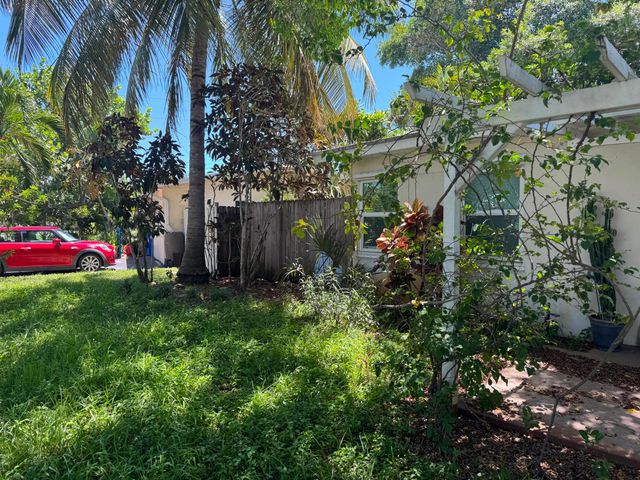 1450 NE 32ND Street, Pompano Beach, FL 33064