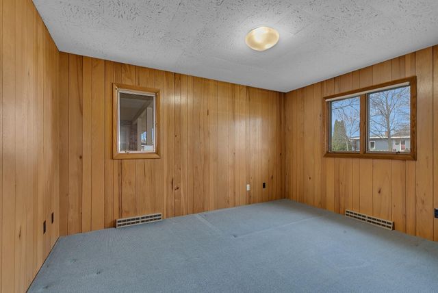 420 6th Avenue N, Cold Spring, MN 56320