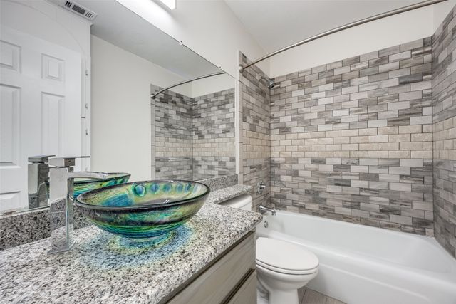 1800 W Mcgee Street, Sherman, TX 75092