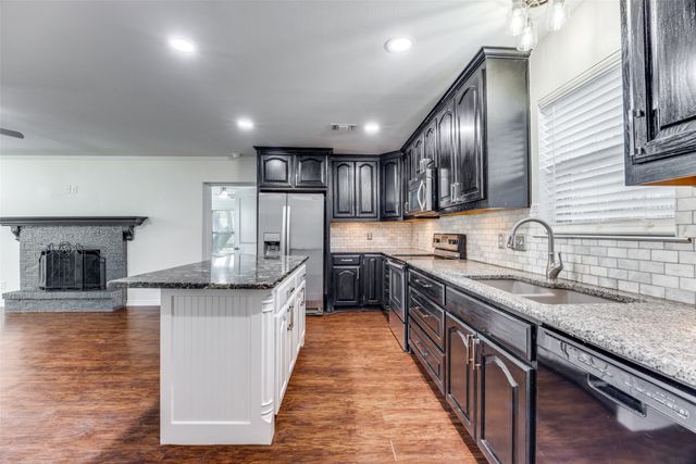 1800 W Mcgee Street, Sherman, TX 75092