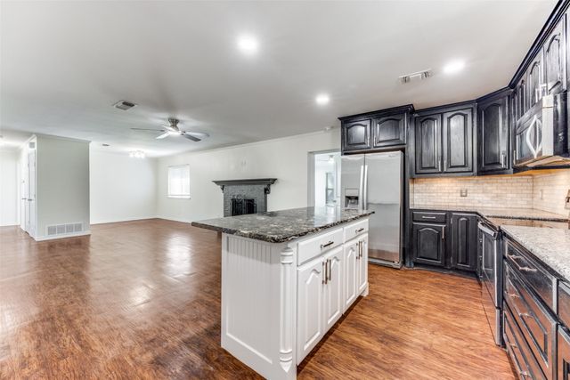 1800 W Mcgee Street, Sherman, TX 75092