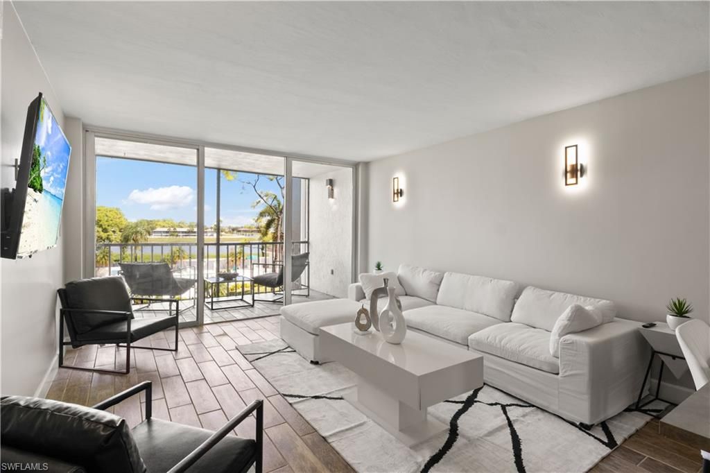 25804 Cockleshell DR 314, BONITA SPRINGS, FL 34135 — photo 2