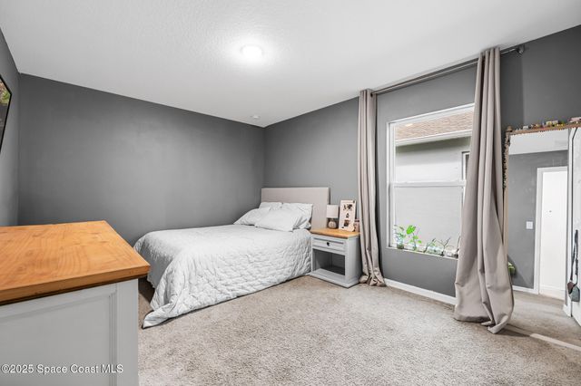 324 Alminar Avenue SE, Palm Bay, FL 32909