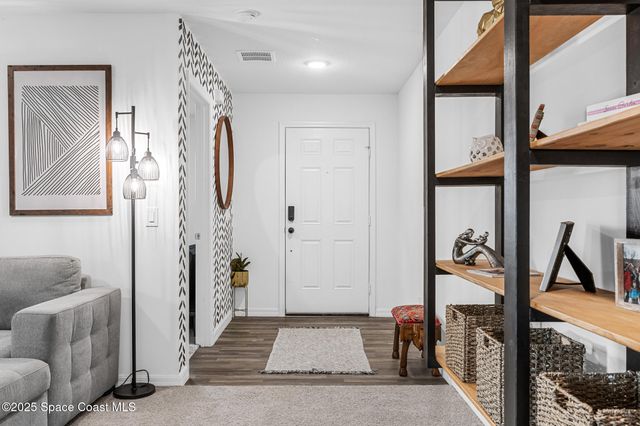 324 Alminar Avenue SE, Palm Bay, FL 32909