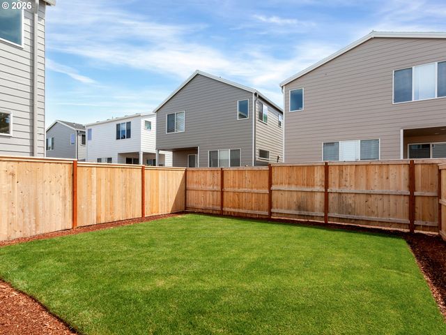 17487 Sw Grand Ave, Tigard, OR 97140