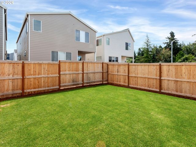 17487 Sw Grand Ave, Tigard, OR 97140