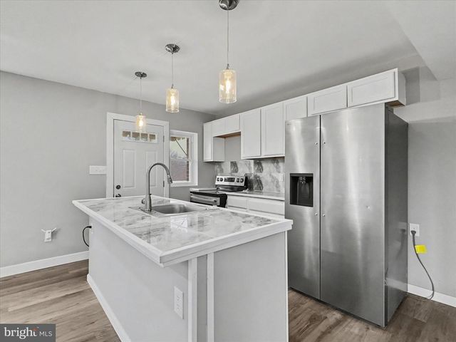 3712 BOWERS AVE, Baltimore, MD 21207